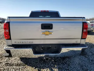 2018 Chevrolet Silverado 1500 LT with VIN 1GCRCREH8JZ171741, listed as a Copart auction lot 89384995 with 117,423 mi miles and Salvage Title. Bid and sale history available at DreamBid. Image 6.