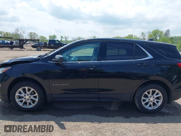 2020 Chevrolet Equinox LT z VIN 2GNAXJEV6L6112332, wystawiony jako IAAI lot #42199570 z przebiegiem 100 242 mil mil oraz . Historia ofert i sprzedaży dostępna na DreamBid. Obrazek 14.