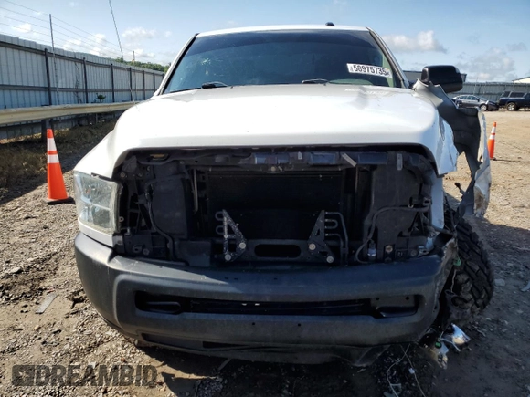 2013 Ram 2500 Tradesman z VIN 3C6TR5CTXDG587564, wystawiony jako Copart lot #58975735 z przebiegiem 197 588 mil mil oraz Szkoda całkowita • Salvage title. Historia ofert i sprzedaży dostępna na DreamBid. Obrazek 5.