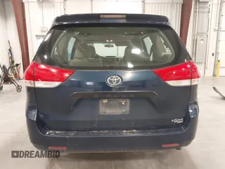 2011 Toyota Sienna with VIN 5TDZK3DC8BS125884, listed as a IAAI auction lot 41998890 with 249,193 mi miles. Bid and sale history available at carsss.com. Image 17.