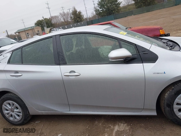 2022 Toyota Prius L Eco with VIN JTDKAMFU9N3185999, listed as a IAAI auction lot 41428106 with 50,798 mi miles. Bid and sale history available at carsss.com. Image 13.