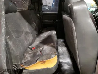 2004 Chevrolet Silverado 1500 Work Truck with VIN 1GCEC19X84Z301118, listed as a Copart auction lot 44185845 with 257,860 mi miles and Salvage Title. Bid and sale history available at carsss.com. Image 10.
