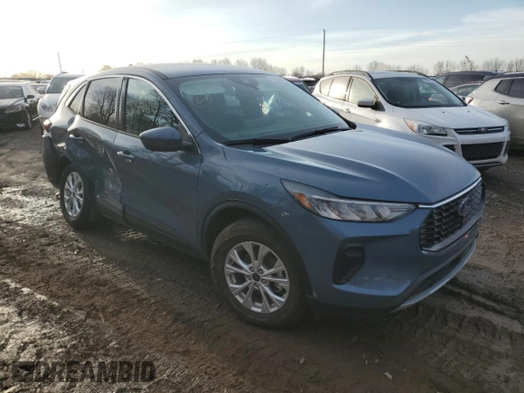 2023 Ford Escape Active with VIN 1FMCU9GN2PUB17245, listed as a Copart auction lot 49225145 with 3,841 mi miles and Non Repairable. Bid and sale history available at carsss.com. Image 4.
