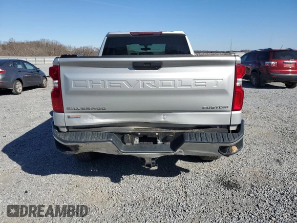 2020 Chevrolet Silverado 1500 Custom with VIN 1GCRWBEH5LZ339160, listed as a Copart auction lot 43847385 with 35,456 mi miles and Salvage Title. Bid and sale history available at carsss.com. Image 6.