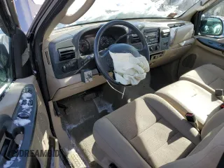 2005 Ford F-250 XL with VIN 1FTNF21555EA30163, listed as a Copart auction lot 45537455 with 126,721 mi miles and Salvage Title. Bid and sale history available at DreamBid. Image 8.