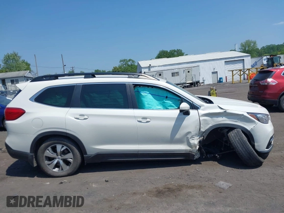 2021 Subaru Ascent Premium z VIN 4S4WMAFDXM3421268, wystawiony jako IAAI lot #42423103 z przebiegiem 64 087 mil mil oraz . Historia ofert i sprzedaży dostępna na DreamBid. Obrazek 13.