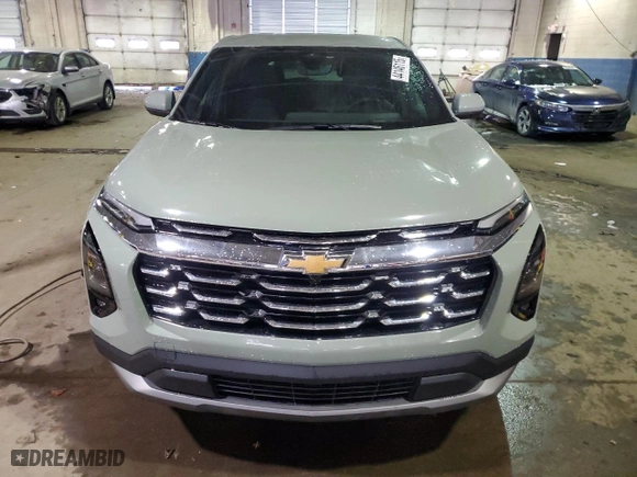 2025 Chevrolet Equinox FWD LT with VIN 3GNAXHEG1SL151625, listed as a Copart auction lot 44146115 with 519 mi miles and Salvage Title. Bid and sale history available at carsss.com. Image 5.