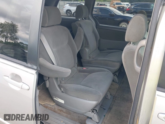 2005 Toyota Sienna CE with VIN 5TDZA23C05S272543, listed as a IAAI auction lot 42727321 with 201,156 mi miles and . Bid and sale history available at DreamBid. Image 8.