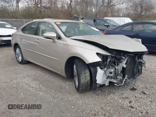 2014 Lexus ES 350 with VIN JTHBK1GG3E2119764, listed as a IAAI auction lot 41934620 with 86,915 mi miles. Bid and sale history available at carsss.com. Image 1.