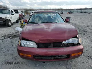 1996 Honda Accord LX with VIN 1HGCD5631TA289387, listed as a Copart auction lot 43986815 with 158,217 mi miles and Salvage Title. Bid and sale history available at DreamBid. Image 5.