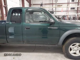 2003 Toyota Tacoma with VIN 5TEWN72N03Z166634, listed as a IAAI auction lot 41987641 with Not Provided miles. Bid and sale history available at carsss.com. Image 13.