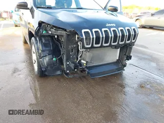 2016 Jeep Cherokee Sport with VIN 1C4PJLAB2GW136778, listed as a IAAI auction lot 42188091 with 120,866 mi miles and . Bid and sale history available at DreamBid. Image 6.