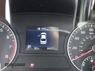 2020 Kia Optima LX z VIN 5XXGT4L38LG447472, wystawiony jako IAAI lot #42192053 z przebiegiem 84 972 mil mil oraz . Historia ofert i sprzedaży dostępna na DreamBid. Obrazek 16.