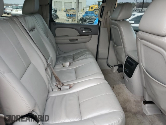 2011 Chevrolet Suburban LT with VIN 1GNSCJE07BR288068, listed as a Copart auction lot 86564354 with 0 mi miles and Clean Title. Bid and sale history available at carsss.com. Image 11.