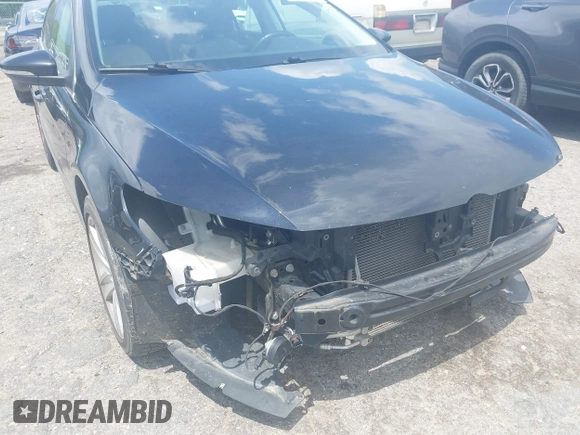 2014 Volkswagen CC Sport с VIN WVWAN7AN7EE506735, выставлен на аукционе IAAI как лот 42245748 с пробегом 91 445 миль миль и . История ставок и продаж доступна на DreamBid. Изображение 13.