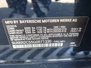 2016 BMW X5 sDrive35i with VIN 5UXKR2C55G0R71330, listed as a IAAI auction lot 41661140 with 128,457 mi miles. Bid and sale history available at carsss.com. Image 9.