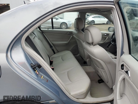 2006 Mercedes-Benz C 230 Sport with VIN WDBRF52J36F740543, listed as a Copart auction lot 81378044 with 236,262 mi miles and Salvage Title. Bid and sale history available at carsss.com. Image 10.