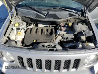 2017 Jeep Patriot 75th Anniversary z VIN 1C4NJRBB0HD163760, wystawiony jako Copart lot #40666154 z przebiegiem 113 486 mil mil oraz Szkoda całkowita • Salvage title. Historia ofert i sprzedaży dostępna na DreamBid. Obrazek 12.