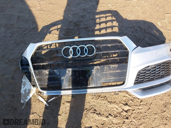 2018 Audi Q3 Premium Plus with VIN WA1JCCFS4JR030776, listed as a IAAI auction lot 41709645 with 73,953 mi miles. Bid and sale history available at carsss.com. Image 11.