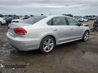2015 Volkswagen Passat SEL Premium with VIN 1VWCV7A39FC097011, listed as a Copart auction lot 63255745 with 159,543 mi miles and Salvage title. Bid and sale history available at DreamBid. Image 3.