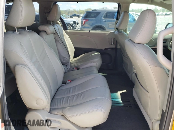 2011 Toyota Sienna XLE AAS with VIN 5TDYK3DC1BS160682, listed as a Copart auction lot 53193325 with 236,653 mi miles and Clean Title. Bid and sale history available at carsss.com. Image 11.