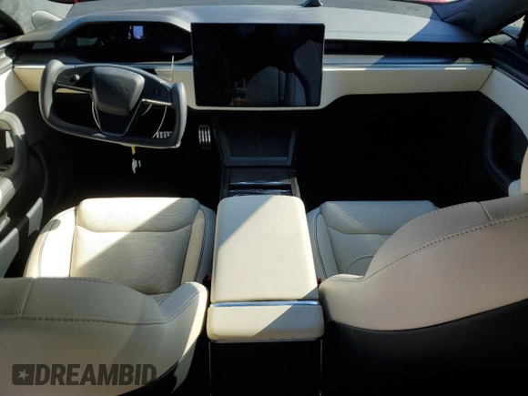 2021 Tesla Model S Plaid с VIN 5YJSA1E69MF446924, выставлен на аукционе Copart как лот 87644725 с пробегом 2 530 миль миль и Списание • Salvage title. История ставок и продаж доступна на DreamBid. Изображение 8.