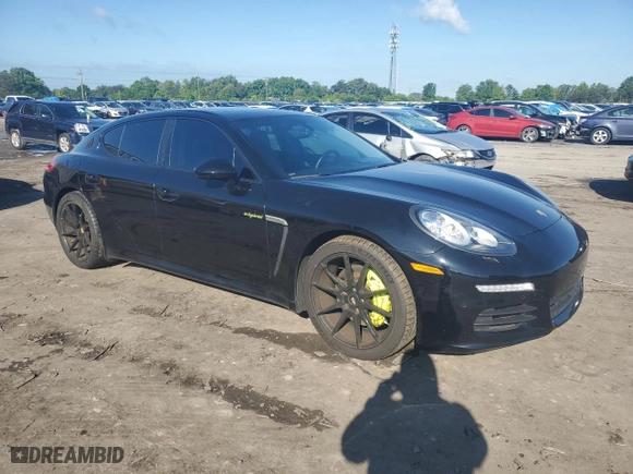 2015 Porsche Panamera S E-Hybrid with VIN WP0AD2A73FL040371, listed as a Copart auction lot 55073164 with NaN miles and Salvage Title. Bid and sale history available at carsss.com. Image 4.