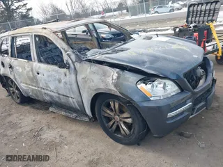 2011 Mercedes-Benz GL-Class GL 450 with VIN 4JGBF7BE7BA632639, listed as a IAAI auction lot 41398527 with 1 mi miles. Bid and sale history available at carsss.com. Image 1.
