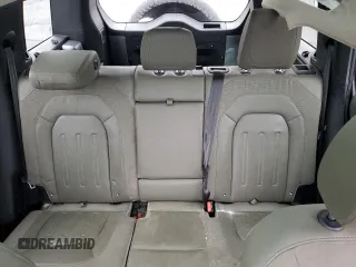2020 Land Rover Defender SE z VIN SALEP7EU5L2023135, wystawiony jako Copart lot #53918005 z przebiegiem 73 427 mil mil oraz Szkoda całkowita • Salvage title. Historia ofert i sprzedaży dostępna na DreamBid. Obrazek 10.