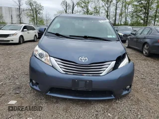 2017 Toyota Sienna XLE с VIN 5TDDZ3DC2HS164002, выставлен на аукционе Copart как лот 57118585 с пробегом 49 991 миль миль и Списание • Salvage title. История ставок и продаж доступна на DreamBid. Изображение 5.