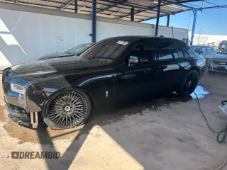 2018 Rolls-Royce Phantom z VIN SCA687S53JU104584, wystawiony jako Copart lot #67137354 z przebiegiem 11 034 mil mil oraz Szkody całkowita. Historia ofert i sprzedaży dostępna na DreamBid. Obrazek 1.