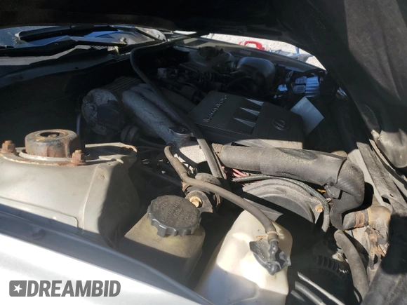1998 Lexus ES 300 z VIN JT8BF28G5W0086627, wystawiony jako Copart lot #56021985 z przebiegiem 244 405 mil mil oraz Czysty tytuł • Clean title. Historia ofert i sprzedaży dostępna na DreamBid. Obrazek 11.