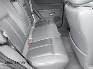 2007 Jeep Grand Cherokee Limited with VIN 1J8HR582X7C698632, listed as a IAAI auction lot 42723513 with 206,039 mi miles and . Bid and sale history available at DreamBid. Image 8.