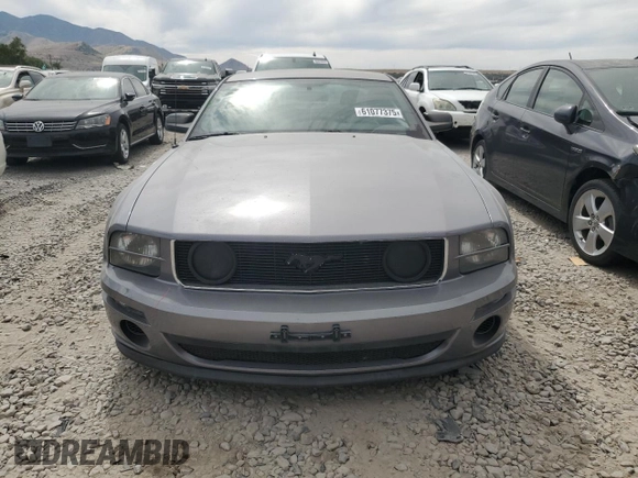 2006 Ford Mustang GT Deluxe with VIN 1ZVFT82H065218192, listed as a Copart auction lot 61077375 with 172,555 mi miles and Salvage title. Bid and sale history available at DreamBid. Image 5.