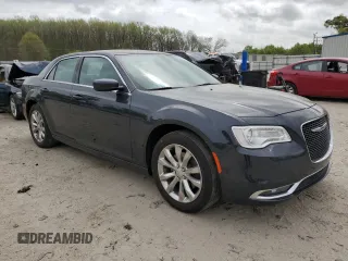 2019 Chrysler 300 Touring with VIN 2C3CCARG9KH626739, listed as a Copart auction lot 51307705 with 144,710 mi miles and Salvage Title. Bid and sale history available at carsss.com. Image 4.