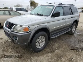 2000 Mitsubishi Montero Sport LS with VIN JA4LS31H3YP021337, listed as a Copart auction lot 84656974 with 231,534 mi miles and Clean Title. Bid and sale history available at carsss.com. Image 1.