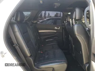 2017 Dodge Durango R/T z VIN 1C4SDHCT5HC660725, wystawiony jako Copart lot #57305275 z przebiegiem 114 956 mil mil oraz Szkoda całkowita • Salvage title. Historia ofert i sprzedaży dostępna na DreamBid. Obrazek 10.