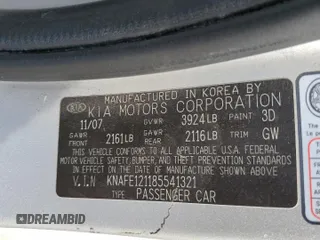 2008 Kia Spectra EX z VIN KNAFE121185541321, wystawiony jako Copart lot #55216295 z przebiegiem 120 833 mil mil oraz Szkoda całkowita • Salvage title. Historia ofert i sprzedaży dostępna na DreamBid. Obrazek 12.