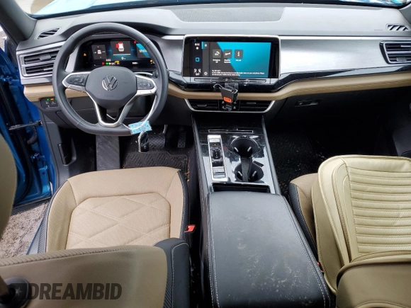2024 Volkswagen Atlas SE with VIN 1V2HE2CA7RC214871, listed as a Copart auction lot 50061975 with 18,808 mi miles and Clean title. Bid and sale history available at DreamBid. Image 8.