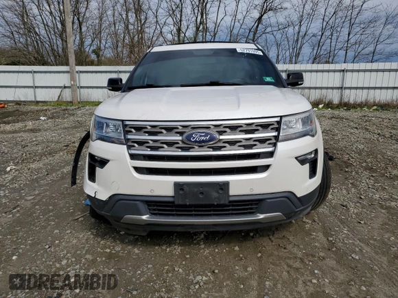 2018 Ford Explorer XLT z VIN 1FM5K8D88JGA61972, wystawiony jako Copart lot #52791995 z przebiegiem 73 648 mil mil oraz Szkoda całkowita • Salvage title. Historia ofert i sprzedaży dostępna na DreamBid. Obrazek 5.