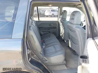 2004 Honda Pilot EX with VIN 5FNYF18674B006210, listed as a IAAI auction lot 41840395 with 188,754 mi miles. Bid and sale history available at carsss.com. Image 8.
