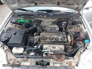 1997 Honda Civic EX with VIN 2HGEJ8643VH561244, listed as a IAAI auction lot 41810988 with 130,000 mi miles. Bid and sale history available at carsss.com. Image 10.