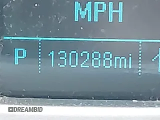 2015 Chevrolet Camaro LS z VIN 2G1FB1E37F9293805, wystawiony jako IAAI lot #42393142 z przebiegiem 138 288 mil mil oraz . Historia ofert i sprzedaży dostępna na DreamBid. Obrazek 15.