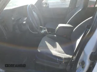 2001 Jeep Cherokee Sport z VIN 1J4FF48S71L532376, wystawiony jako Copart lot #81408644 z przebiegiem 230 058 mil mil oraz Szkoda całkowita • Salvage title. Historia ofert i sprzedaży dostępna na DreamBid. Obrazek 7.