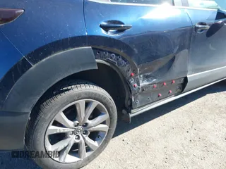 2020 Mazda CX-30 Select with VIN 3MVDMBCL4LM140110, listed as a IAAI auction lot 42194090 with 33,965 mi miles and . Bid and sale history available at DreamBid. Image 20.