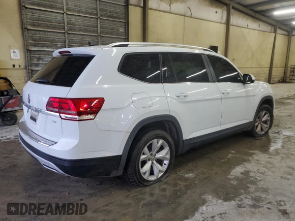 2018 Volkswagen Atlas SE with VIN 1V2CP2CA4JC596141, listed as a Copart auction lot 52216345 with Not provided miles and Salvage title. Bid and sale history available at DreamBid. Image 3.