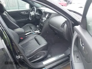 2017 Infiniti QX70 with VIN JN8CS1MW0HM415145, listed as a IAAI auction lot 41557578 with 42,502 mi miles and . Bid and sale history available at DreamBid. Image 5.