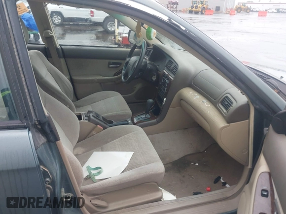 2001 Subaru Legacy Outback with VIN 4S3BH675817673102, listed as a IAAI auction lot 42257169 with Not provided miles and . Bid and sale history available at DreamBid. Image 5.