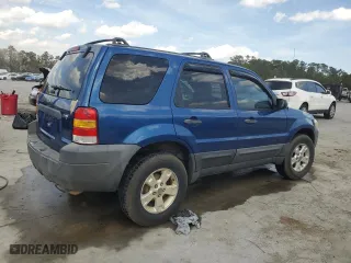 2007 Ford Escape XLT with VIN 1FMYU031X7KA25204, listed as a Copart auction lot 48975175 with 163,354 mi miles and Salvage Title. Bid and sale history available at carsss.com. Image 3.