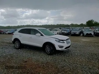 2019 Lincoln MKC Reserve с VIN 5LMCJ3C9XKUL20906, выставлен на аукционе Copart как лот 52814185 с пробегом 50 821 миль миль и Списание • Salvage title. История ставок и продаж доступна на DreamBid. Изображение 12.